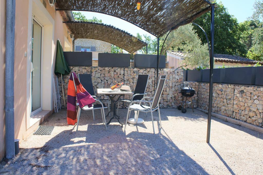 Residence Les Peupliers Loriol-du-Comtat Εξωτερικό φωτογραφία